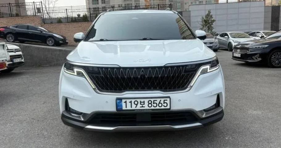 Kia Carnival 