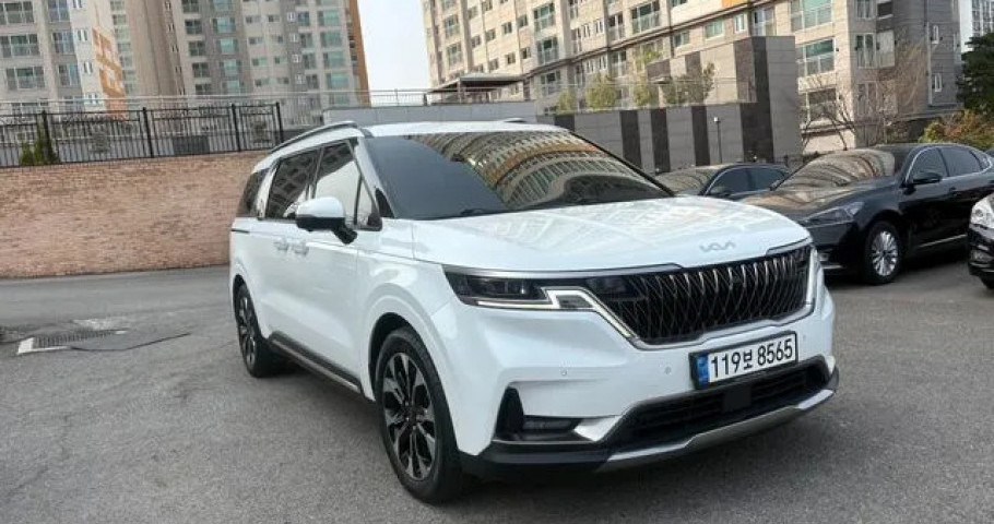 Kia Carnival 