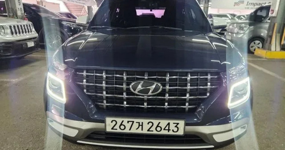 Hyundai Venue 