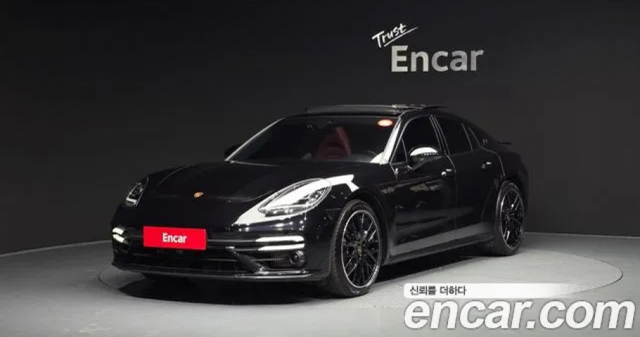 Porsche Panamera 