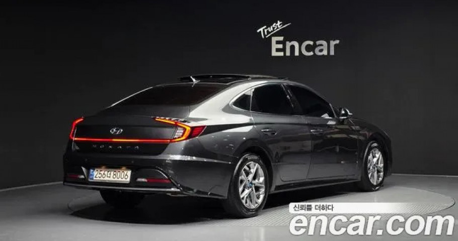 Hyundai Sonata 