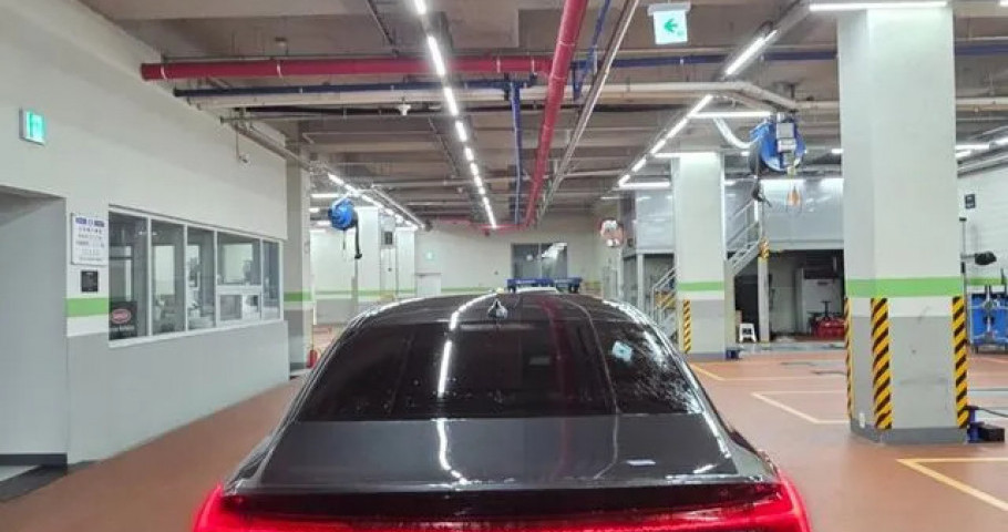 Kia K8 