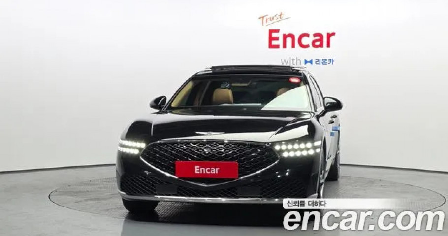 Genesis G90 