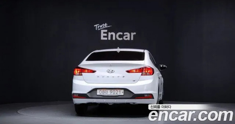 Hyundai Avante (Elantra) 