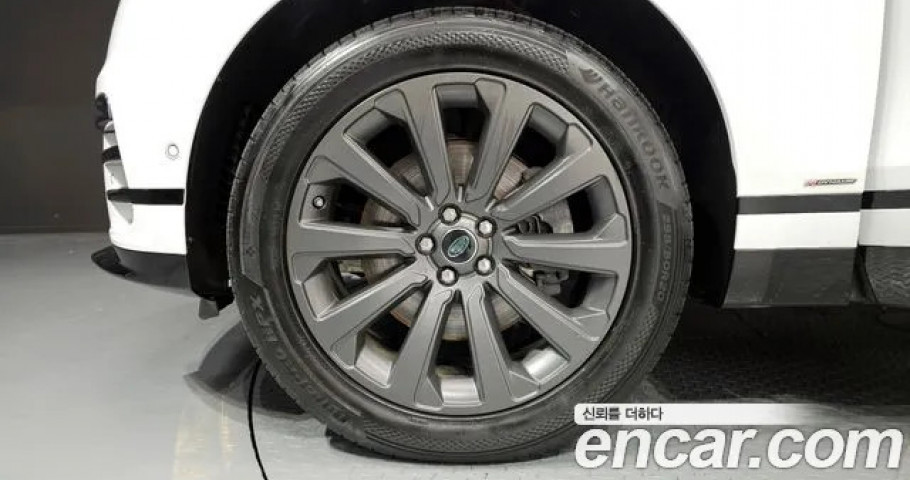 Land Rover Range Rover Velar 