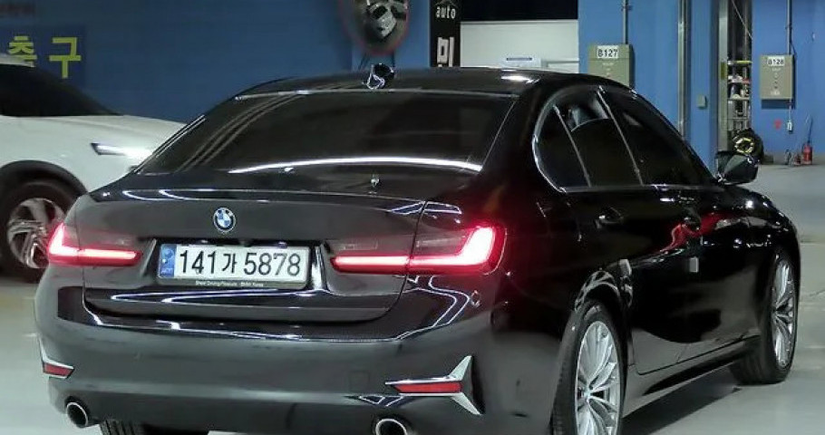 Bmw 3-Series 