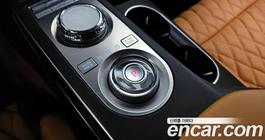 Genesis Gv70 