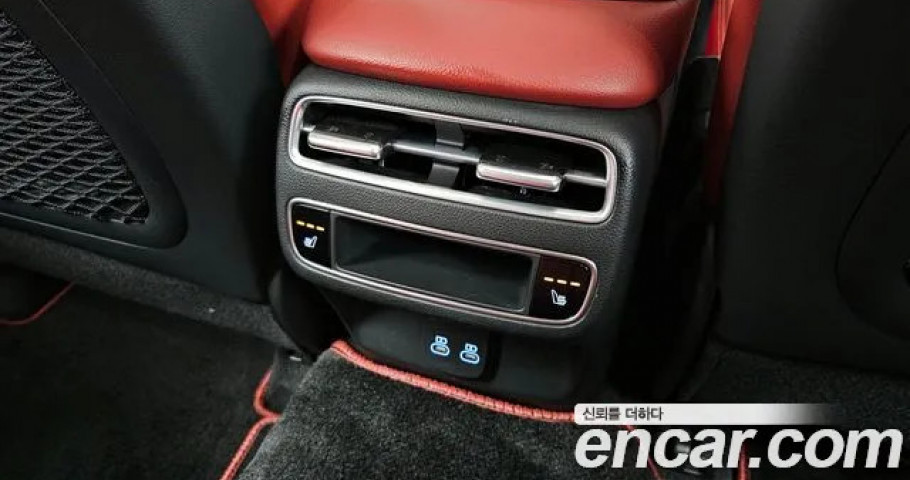 Genesis Gv70 