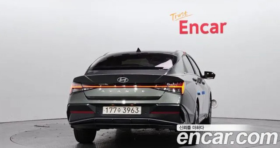Hyundai Avante (Elantra) 