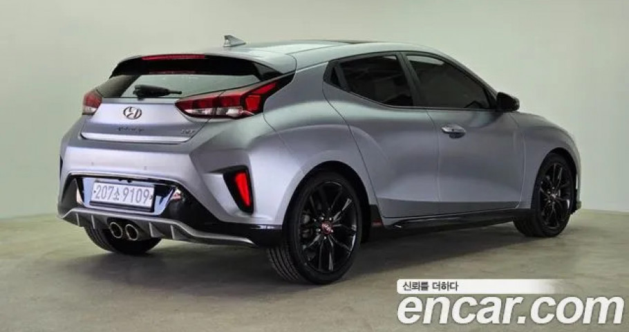 Hyundai Veloster 