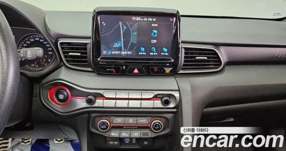 Hyundai Veloster 