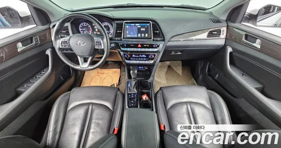 Hyundai Sonata 