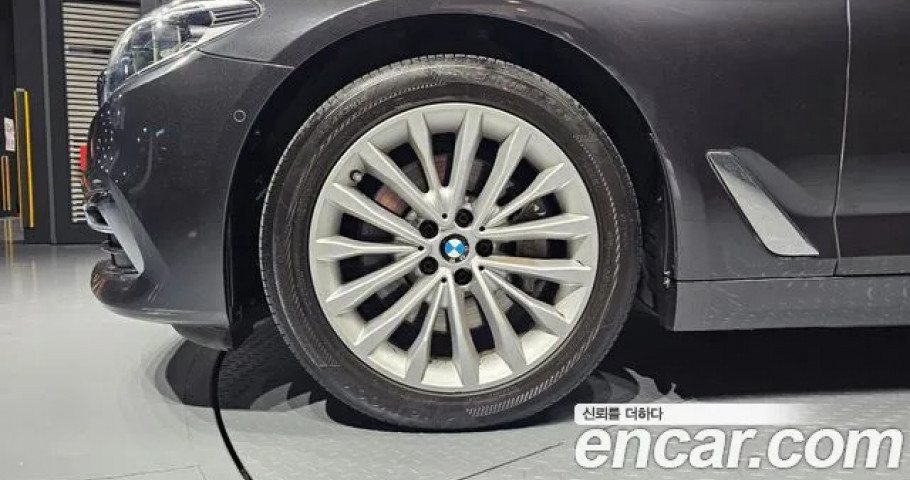 Bmw 5-Series 