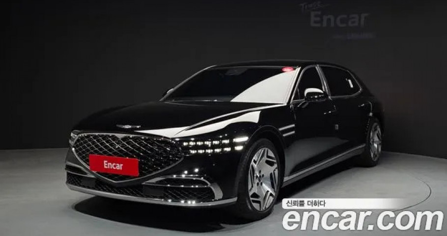 Genesis G90 