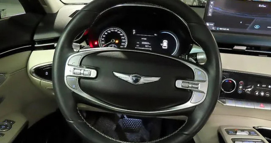 Genesis Gv70 