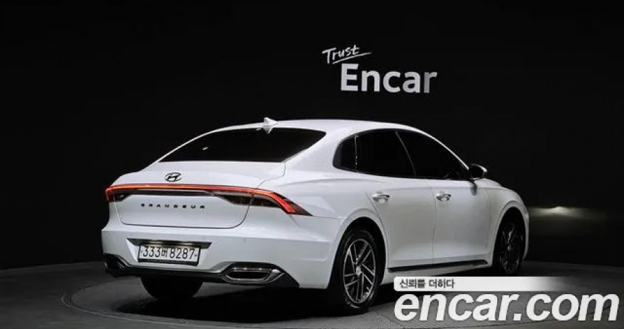 Hyundai Grandeur 