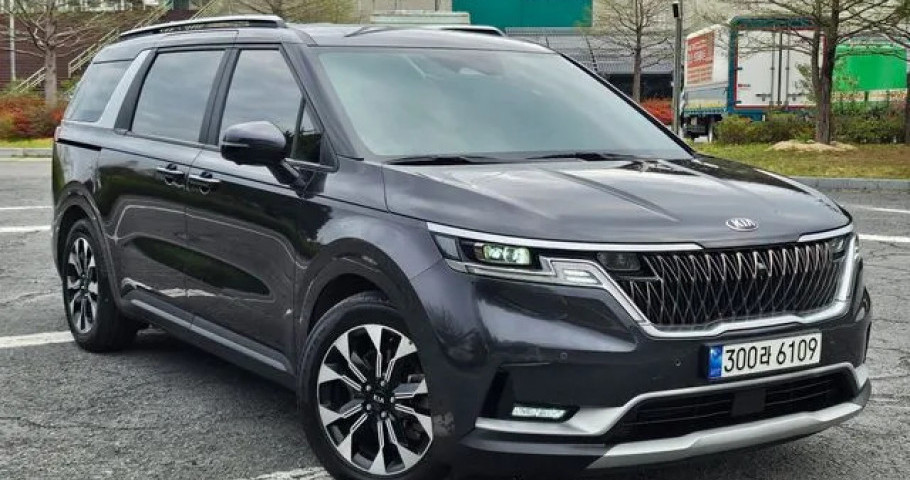 Kia Carnival 