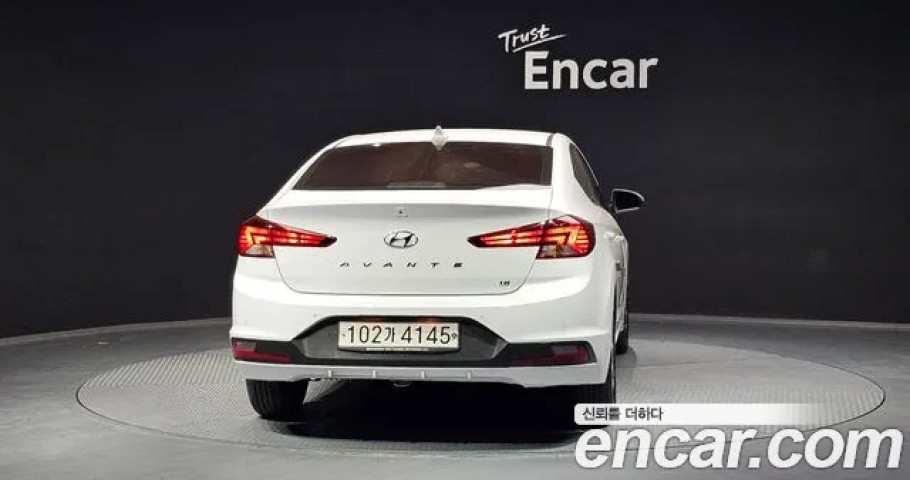 Hyundai Avante (Elantra) 