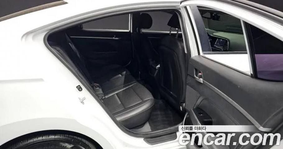 Hyundai Avante (Elantra) 