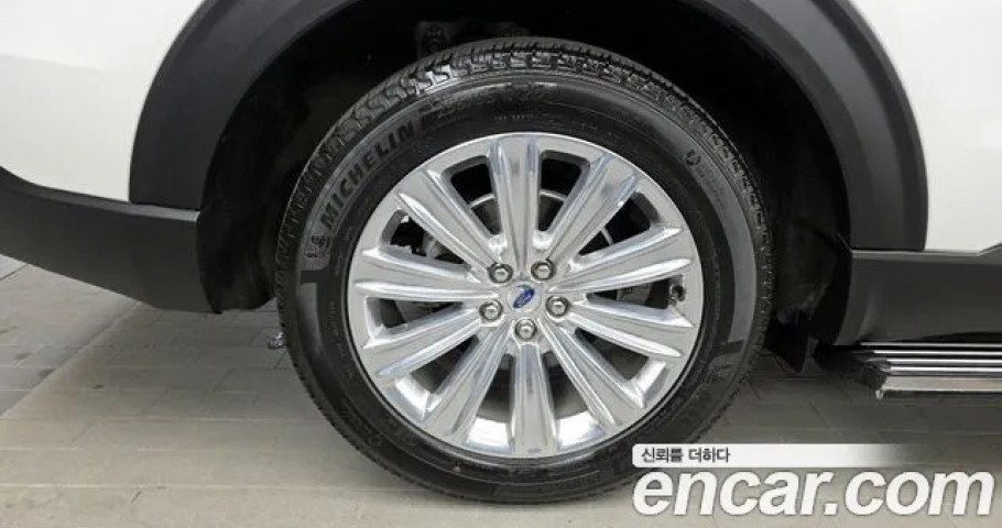 Ford Explorer 