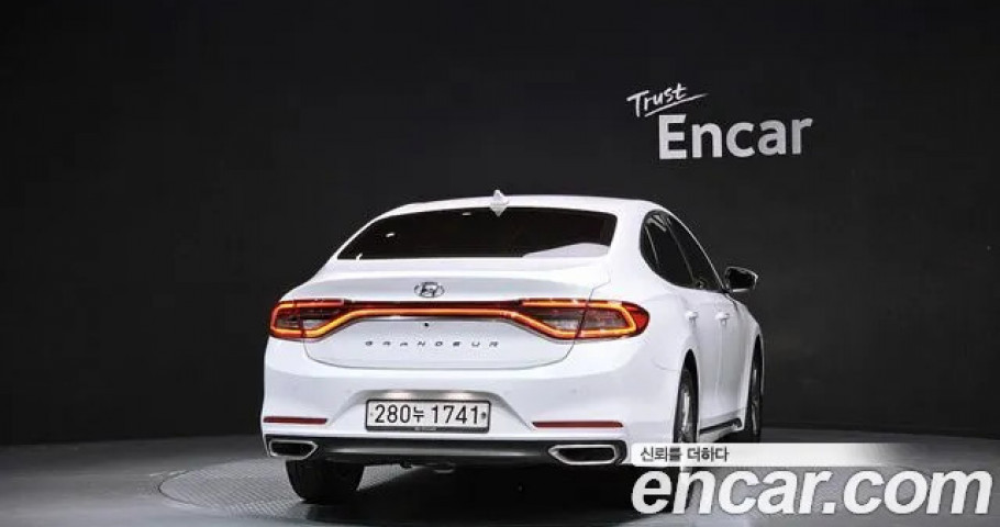 Hyundai Grandeur 