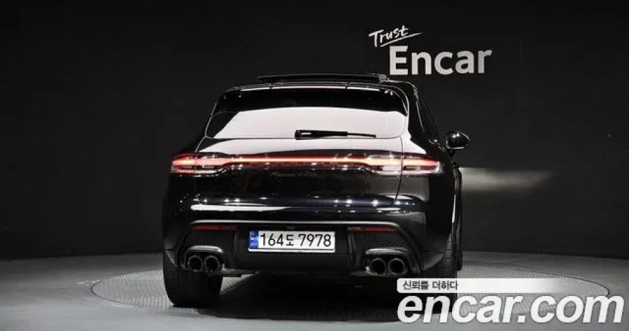 Porsche Macan 