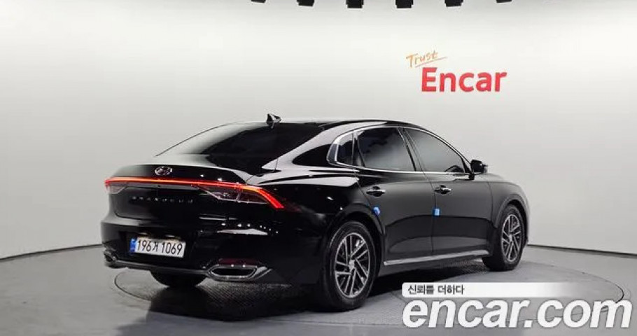 Hyundai Grandeur 