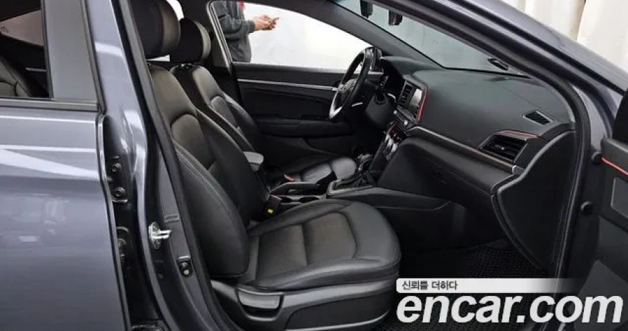 Hyundai Avante (Elantra) 