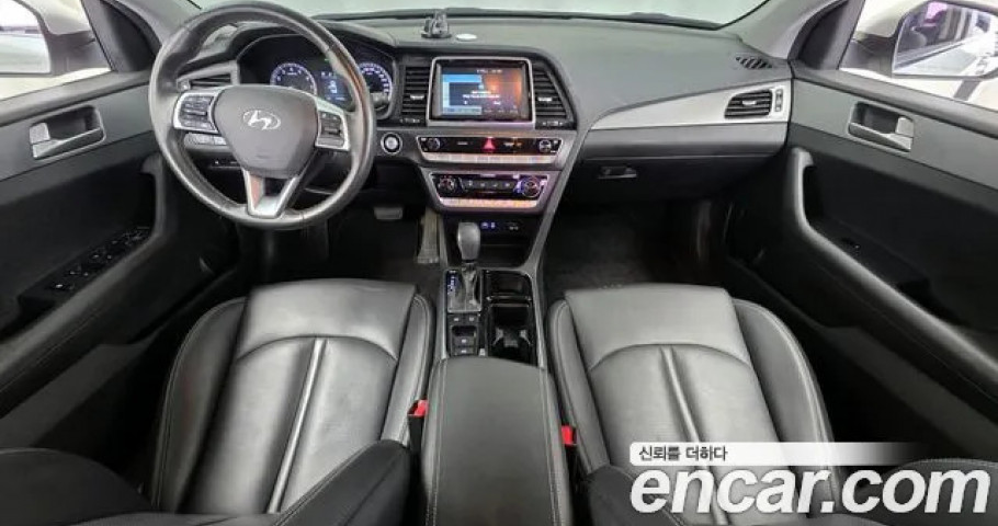 Hyundai Sonata 