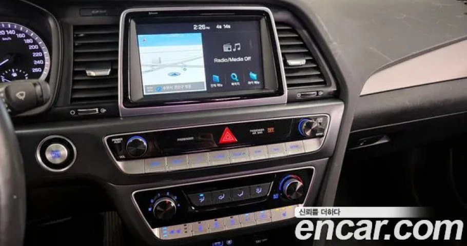 Hyundai Sonata 