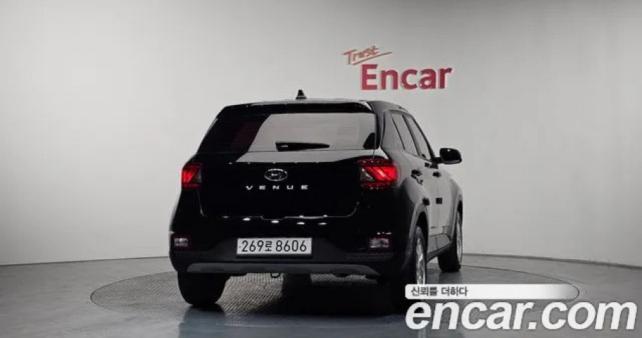 Hyundai Venue 