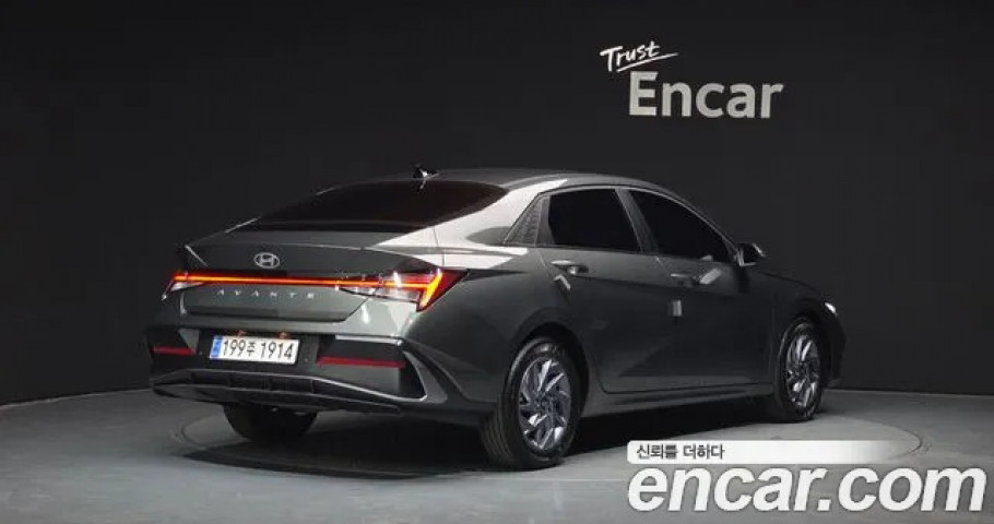 Hyundai Avante (Elantra) 