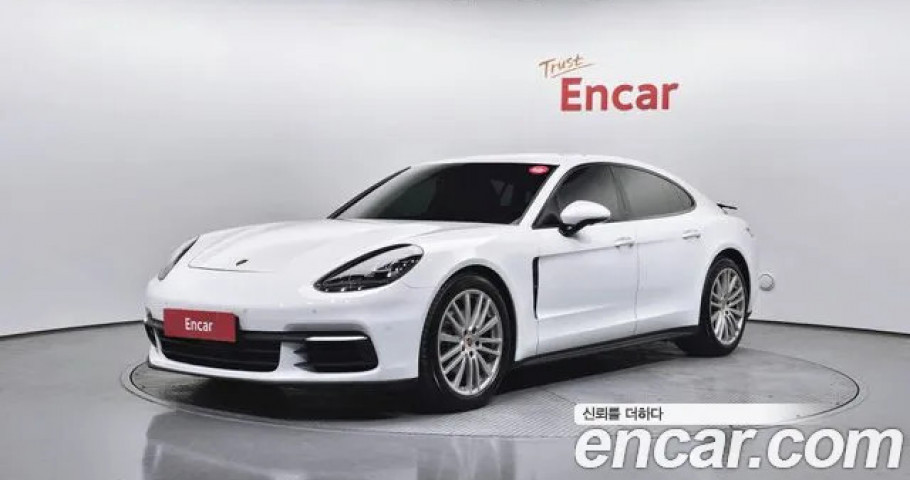 Porsche Panamera 