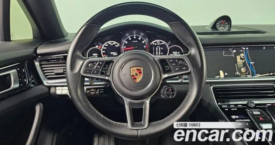 Porsche Panamera 