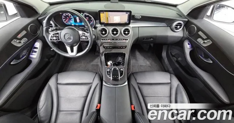 Mercedes-Benz C-Class 