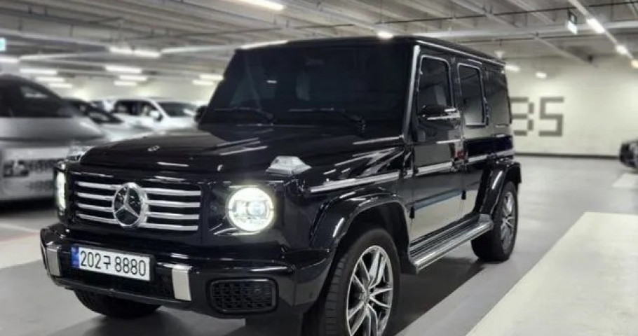 Mercedes-Benz G-Class 