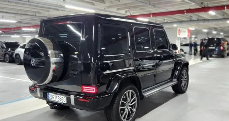 Mercedes-Benz G-Class 
