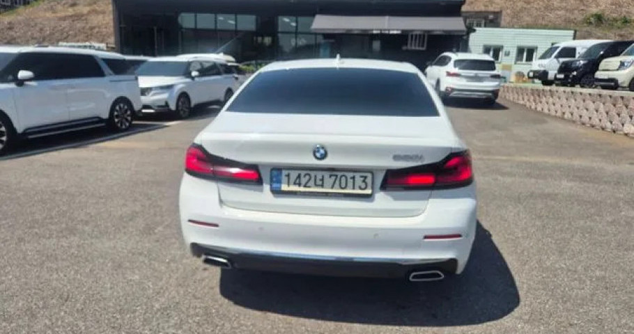 Bmw 5-Series 