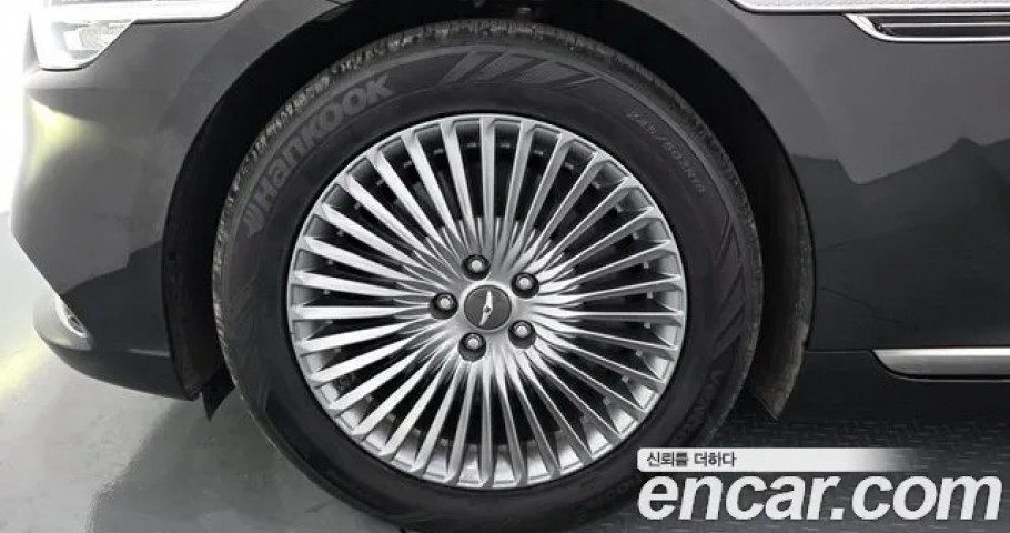 Genesis G90 