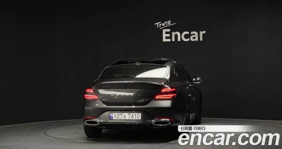 Genesis G70 