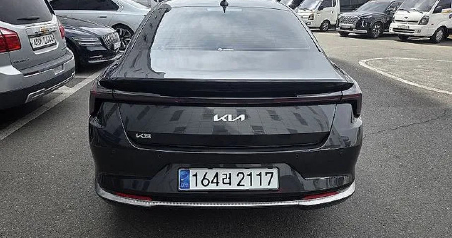 Kia K8 