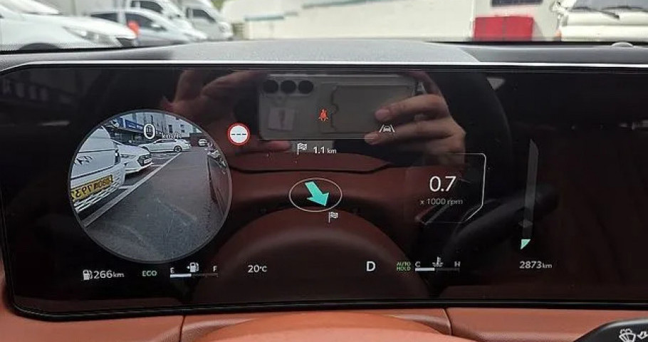 Kia K8 