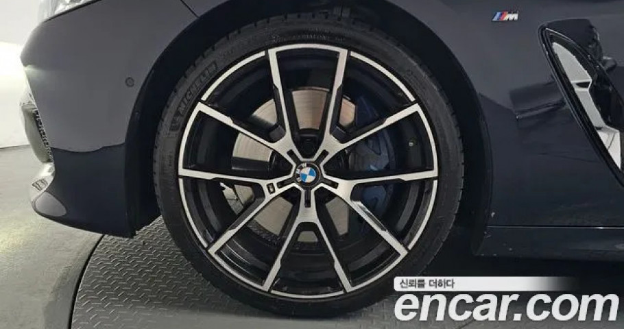 Bmw 8-Series 
