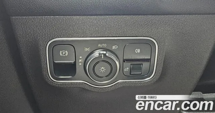 Mercedes-Benz Glb-Class 