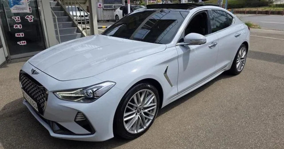 Genesis G70 