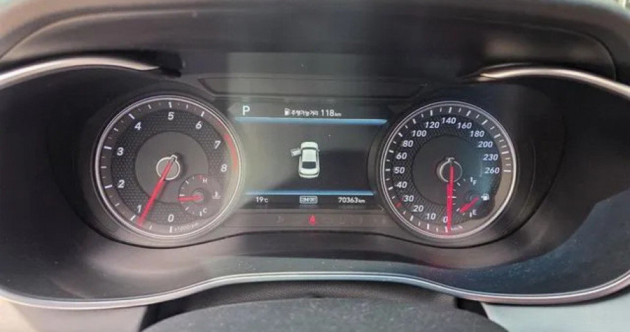 Genesis G70 