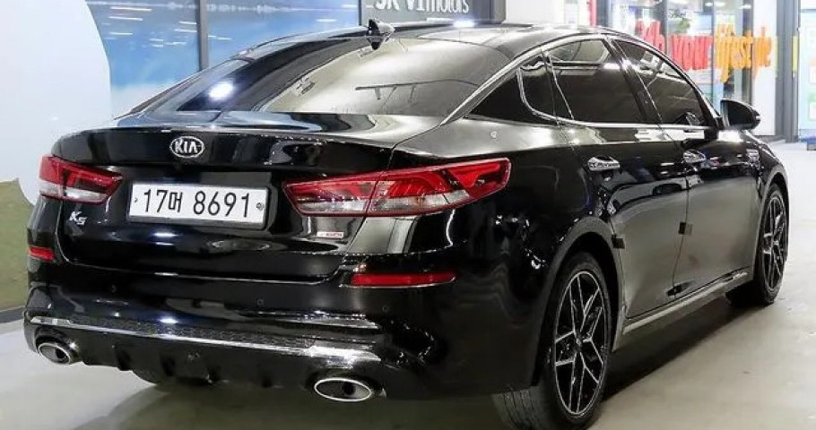 Kia K5 