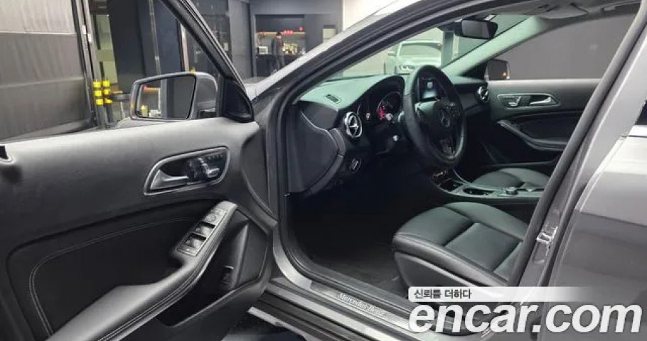 Mercedes-Benz Gla-Class 