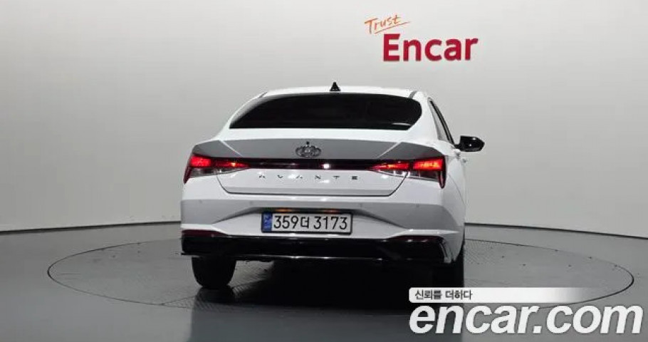 Hyundai Avante (Elantra) 