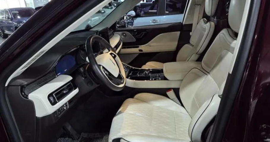 Lincoln Aviator 